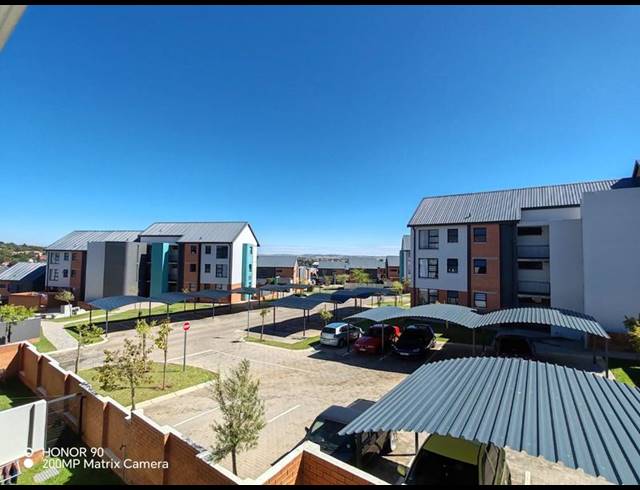 2 BEDROOM APARTMENT FOR SALE IN AMBERFIELD